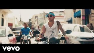 Maluma - Sin Contrato (Official Video)